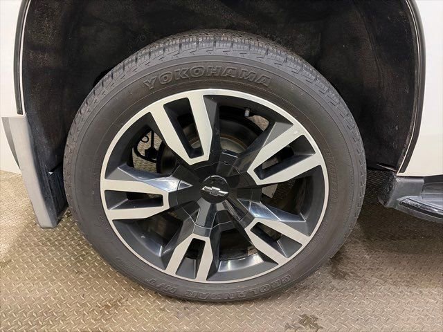 Used 2018 Chevrolet Tahoe Premier AWD/4WD image 38