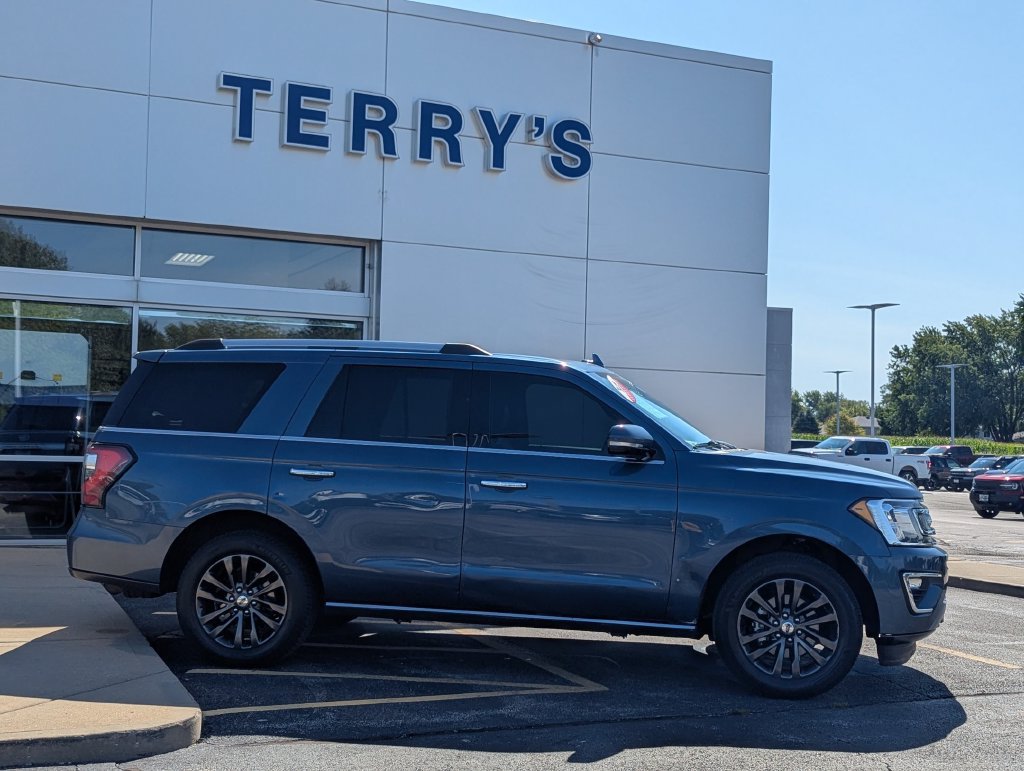 Used 2019 Ford Expedition Limited w/ Equipment Group 301A AWD/4WD image 2