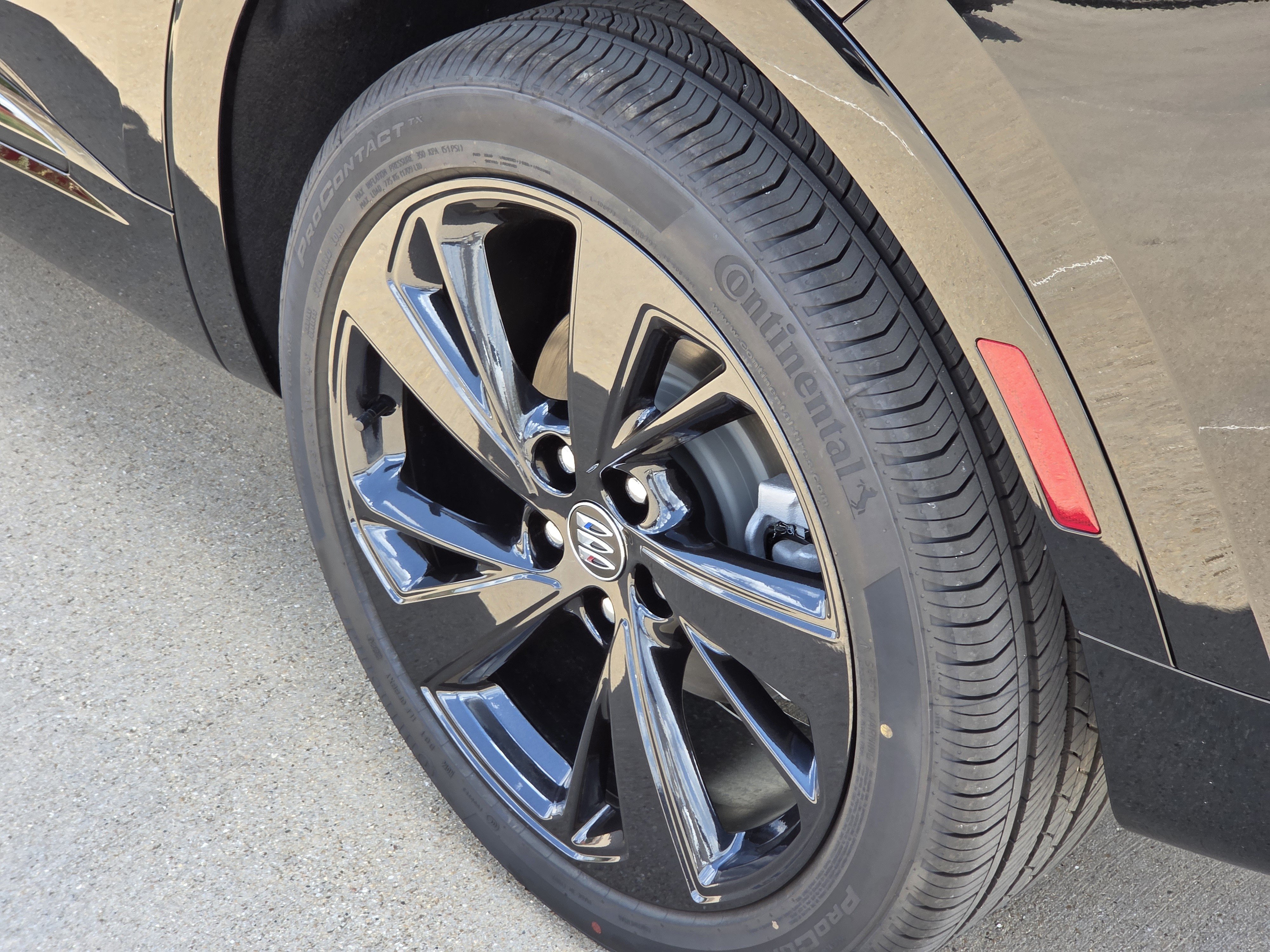 New 2026 Buick Envision Sport Touring AWD/4WD image 5