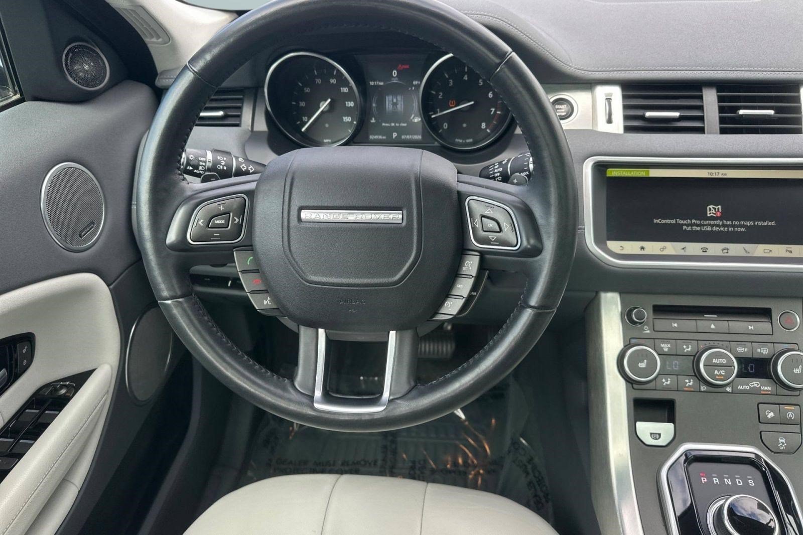 Used 2017 Land Rover Range Rover Evoque SE Premium AWD/4WD image 31