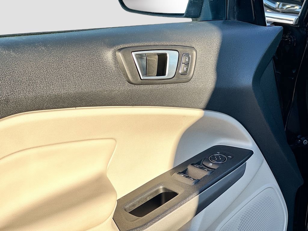 Used 2021 Ford EcoSport Titanium image 18