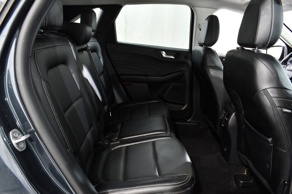 Used 2022 Ford Escape SEL w/ Technology Package image 19