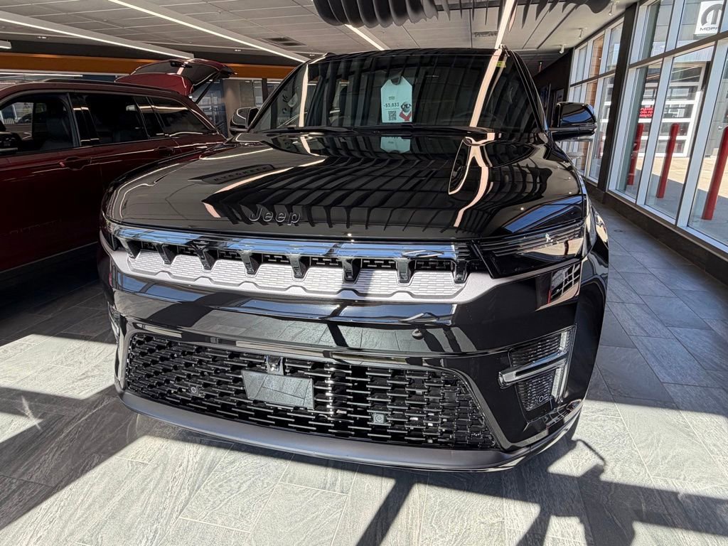 New 2026 Jeep Grand Wagoneer L Summit image 3