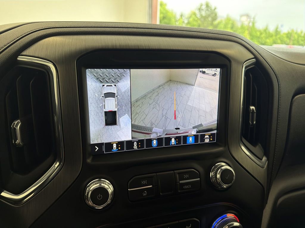 Used 2022 GMC Sierra 2500 Denali w/ Technology Package AWD/4WD image 15