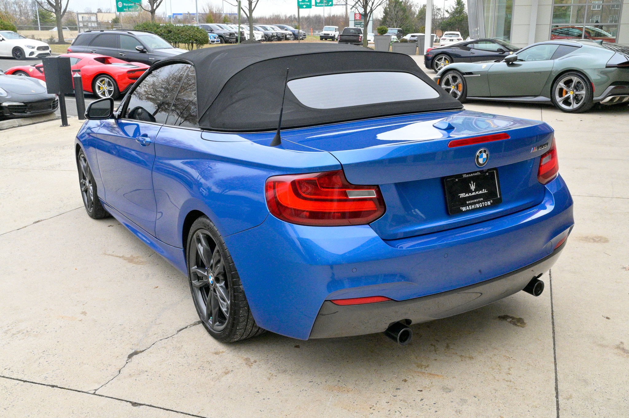 Used 2016 BMW M235i Convertible image 7