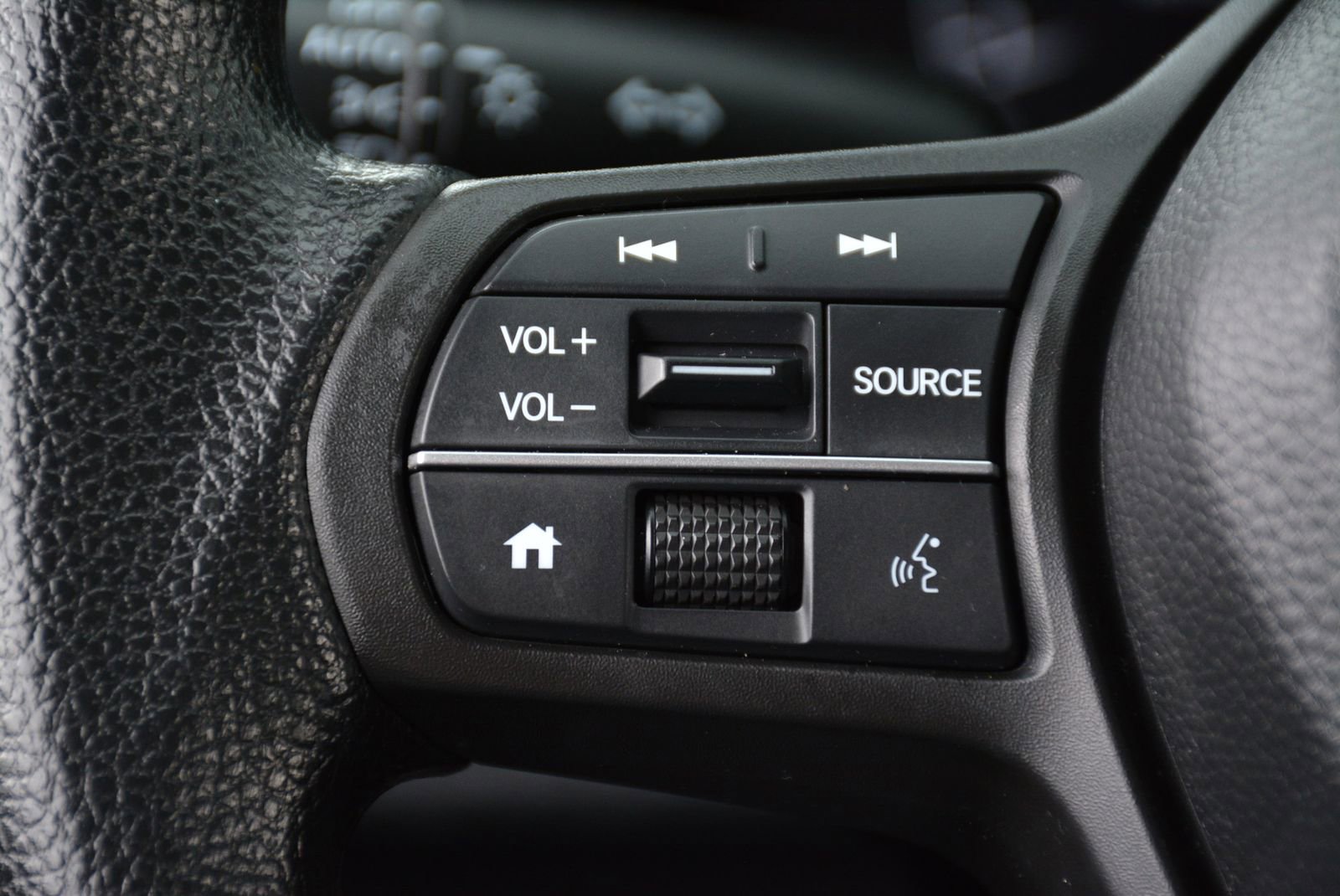 Used 2023 Honda CR-V EX image 30