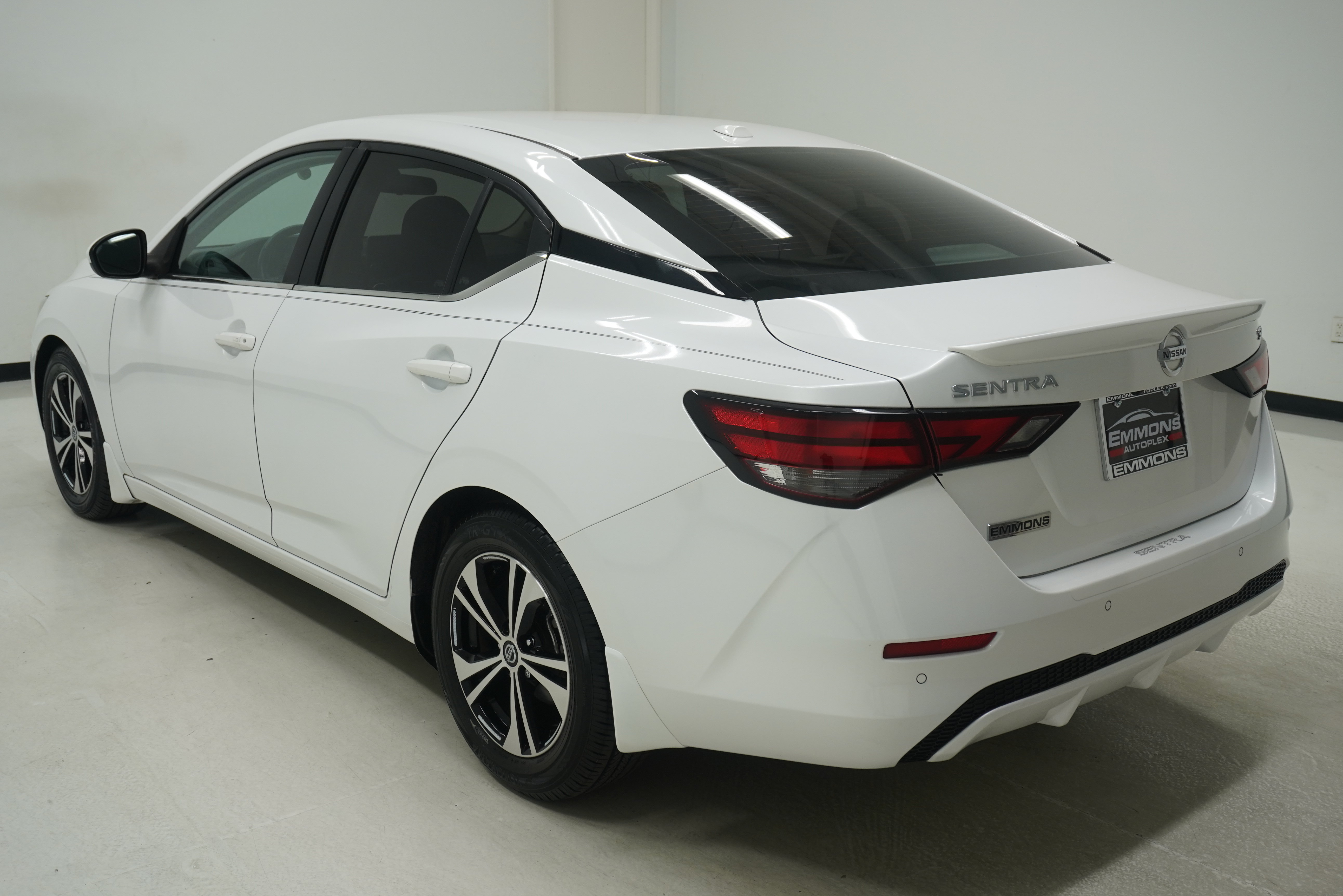 Used 2021 Nissan Sentra SV w/ Trunk Package FWD image 6
