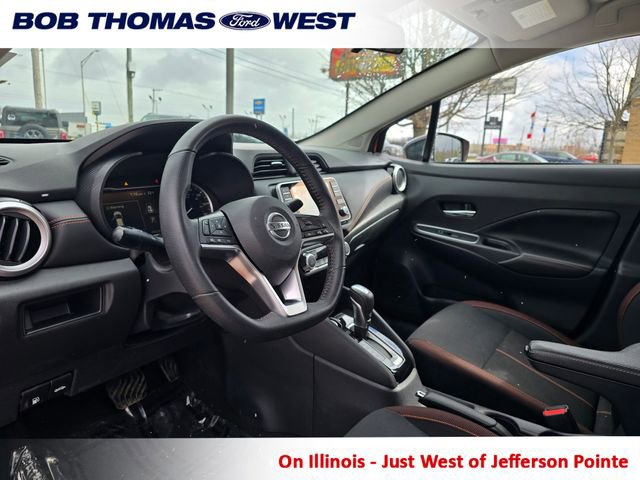 Used 2021 Nissan Versa SR w/ Convenience Package image 11