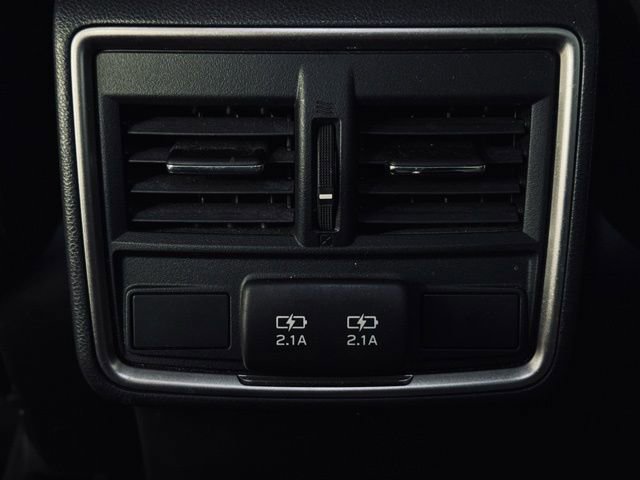 Used 2022 Subaru Forester Premium image 21