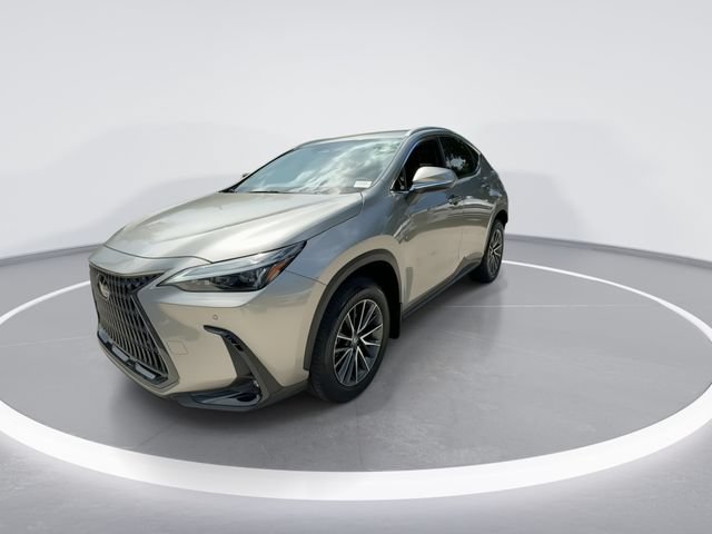 Certified 2025 Lexus NX 250 FWD w/ Accessory Package (Z2) image 4