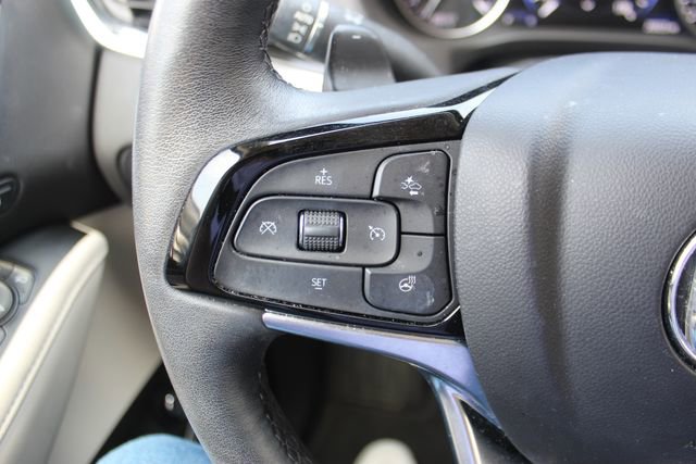 Used 2022 Buick Enclave Avenir w/ Avenir Technology Package image 14