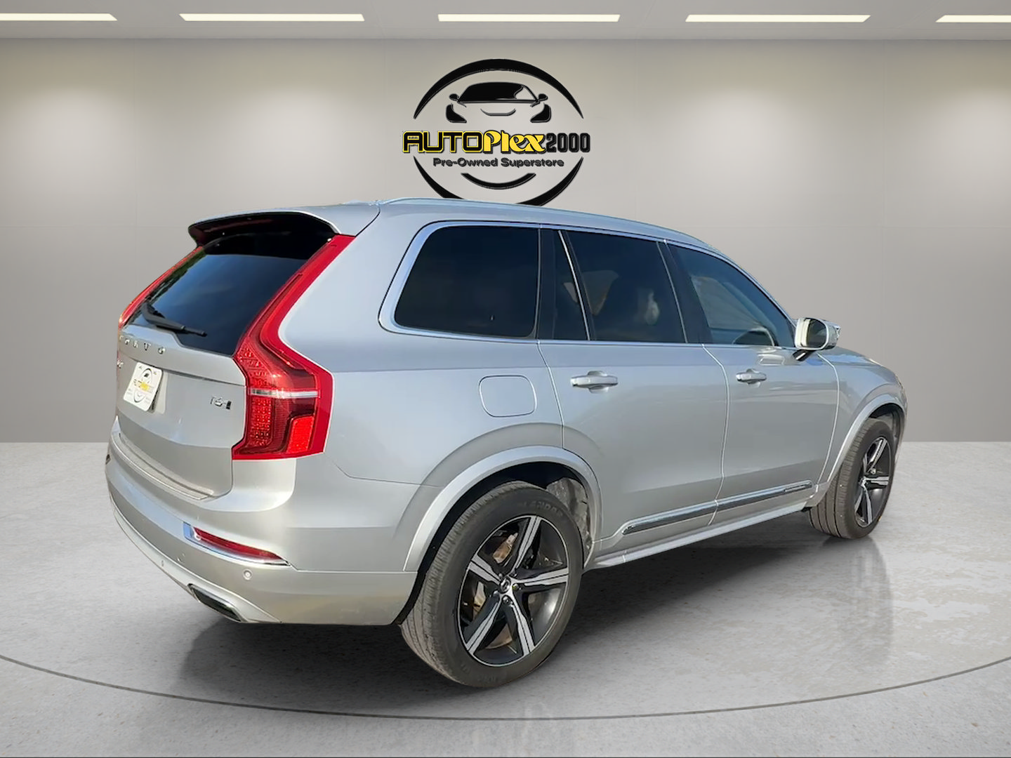 Used 2016 Volvo XC90 T6 Inscription w/ Vision Package AWD/4WD image 7