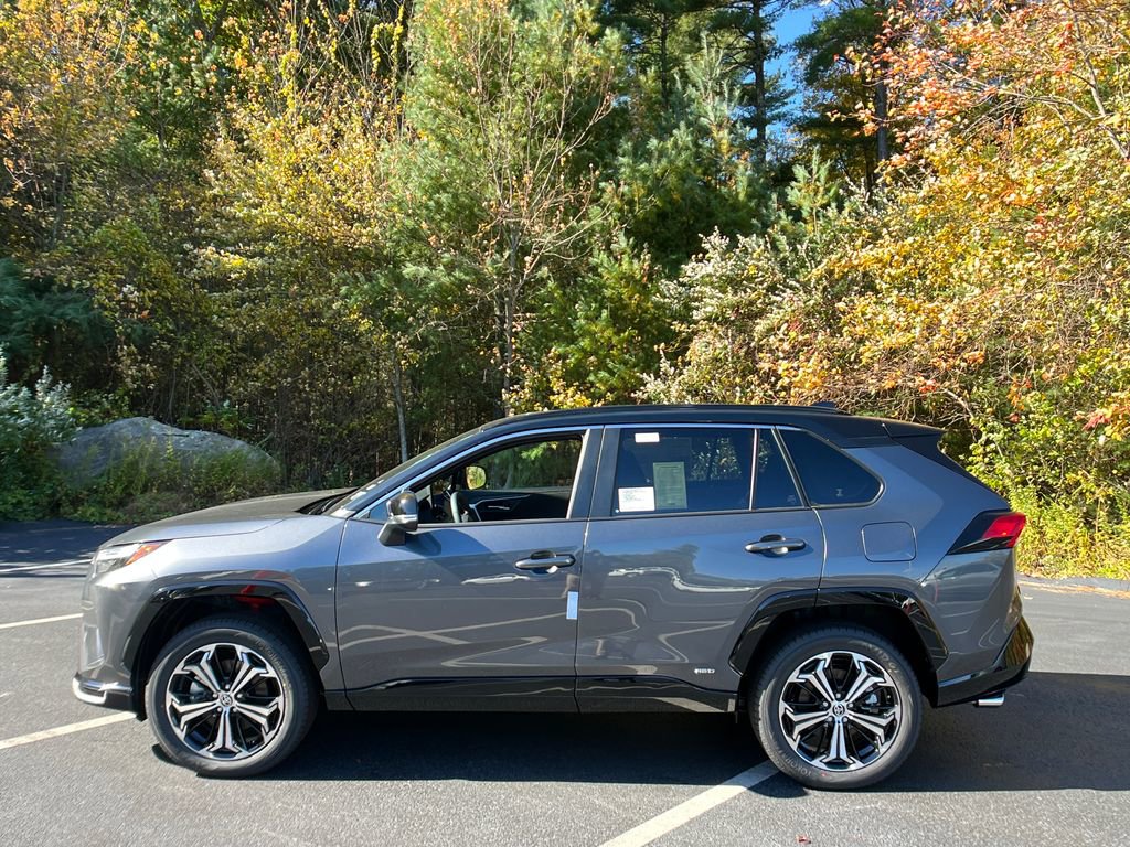 New 2025 Toyota RAV4 XSE w/ Weather Package video 2