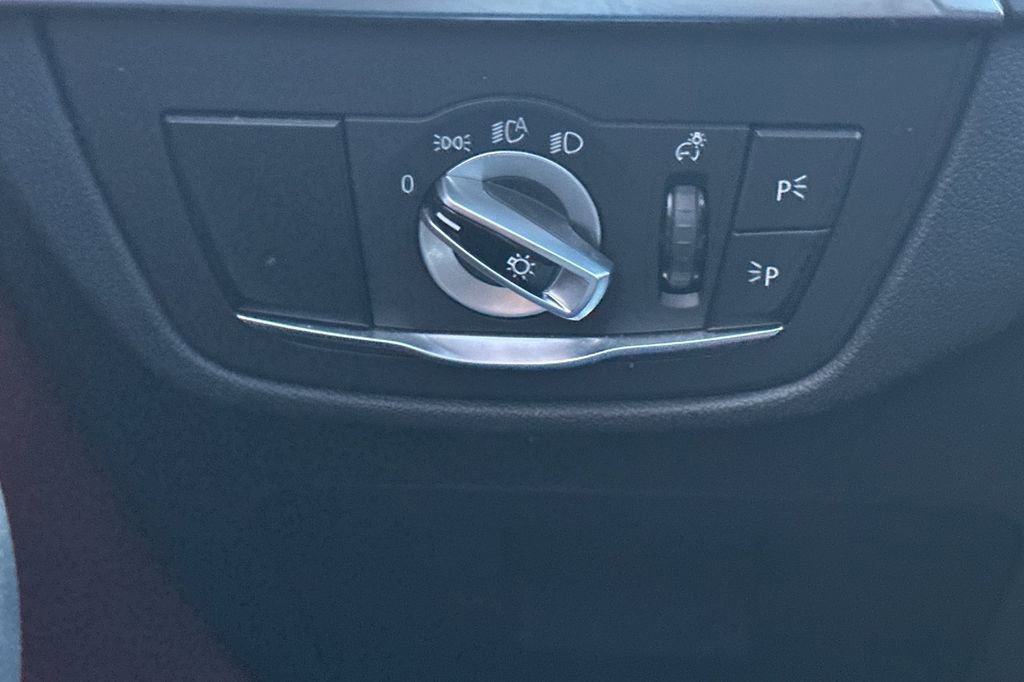 Used 2024 BMW X3 sDrive30i w/ Convenience Package image 31