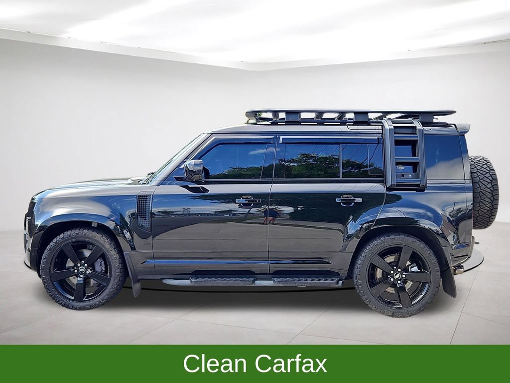 Used 2023 Land Rover Defender 110 X-Dynamic SE AWD/4WD image 4