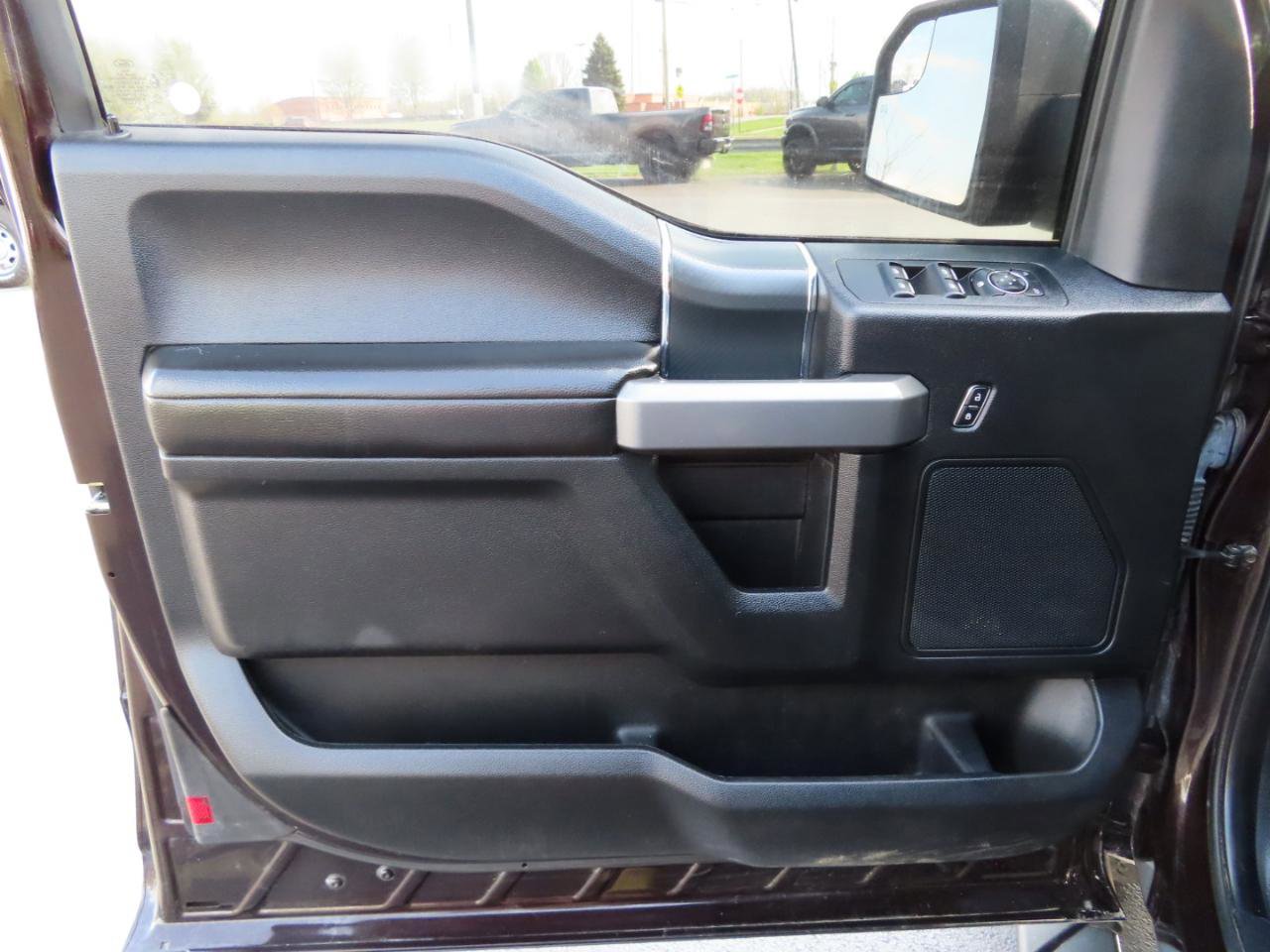 Used 2018 Ford F150 XLT w/ Equipment Group 302A Luxury image 27