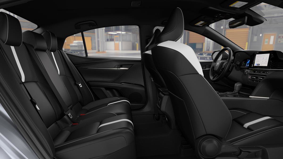 New 2026 Toyota Camry SE image 2