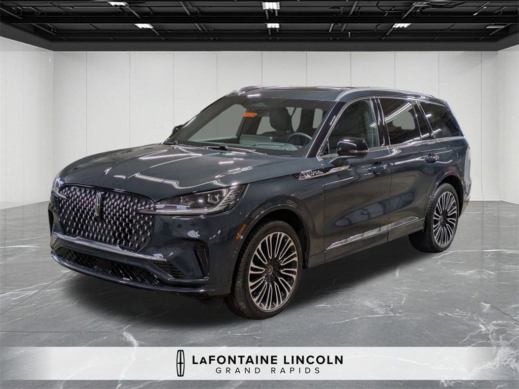 Certified 2025 Lincoln Aviator Black Label image 1