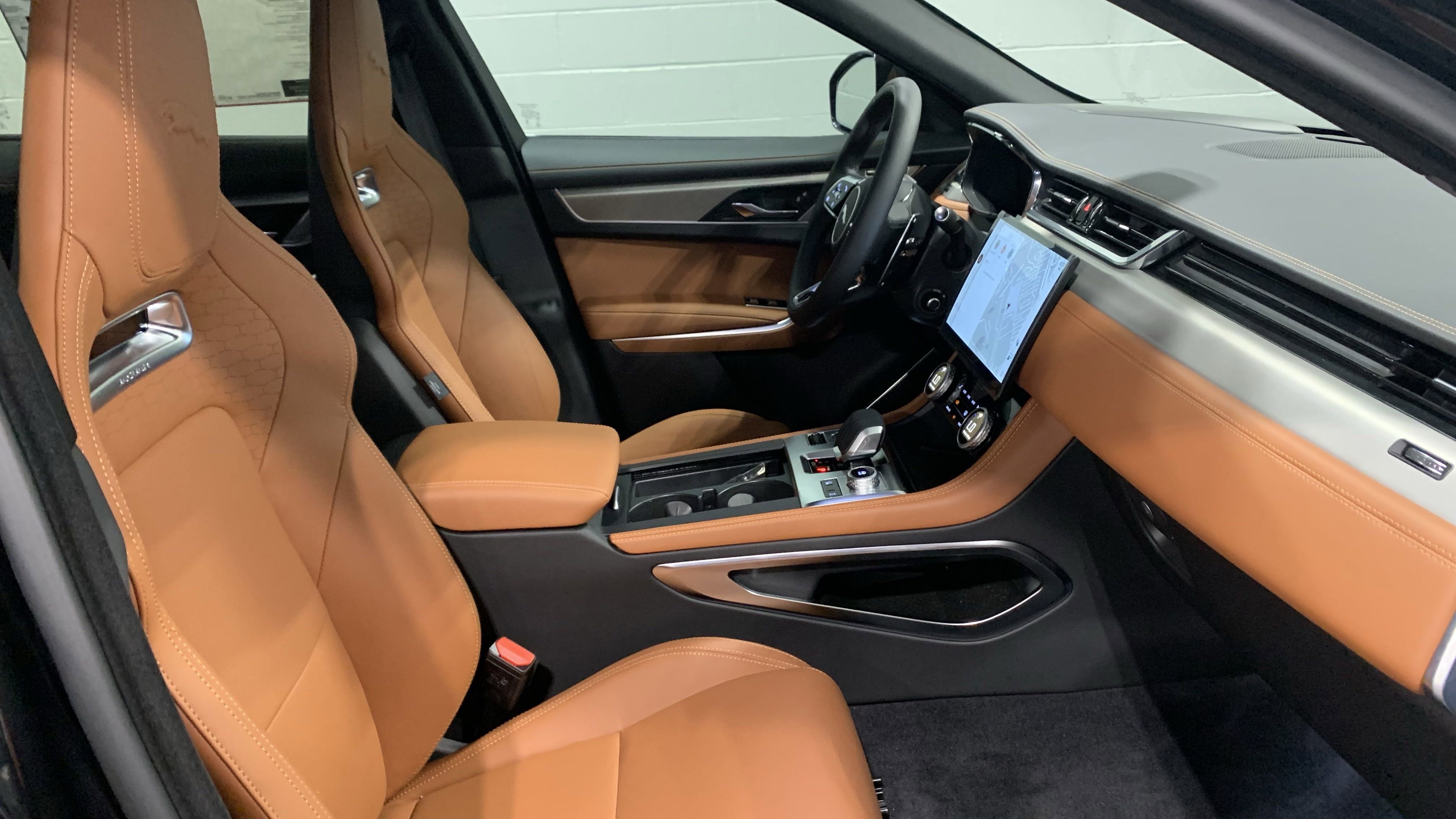 New 2026 Jaguar F-PACE R-Dynamic S image 14