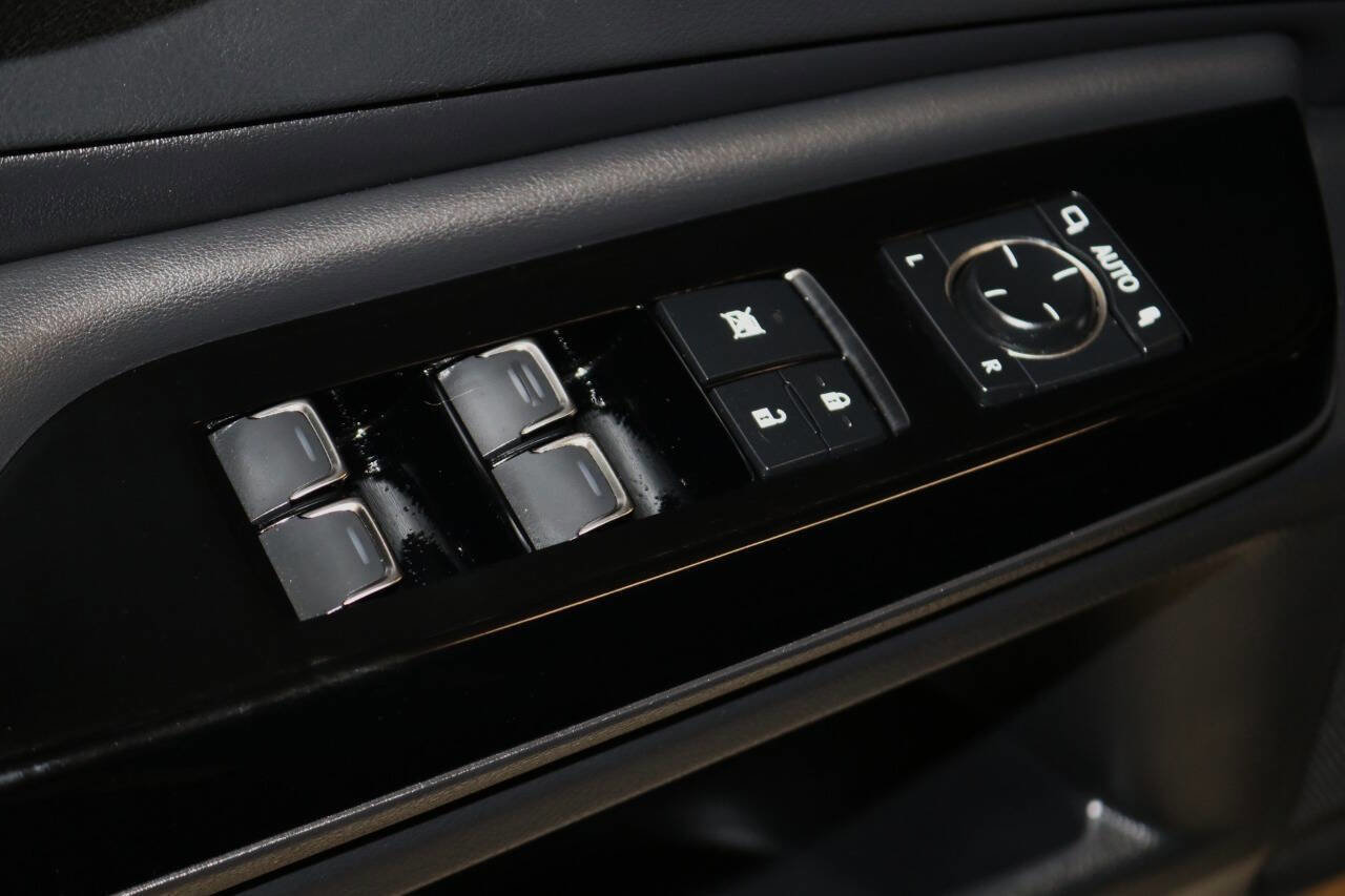 Used 2023 Lexus ES 350 w/ Premium Package image 61