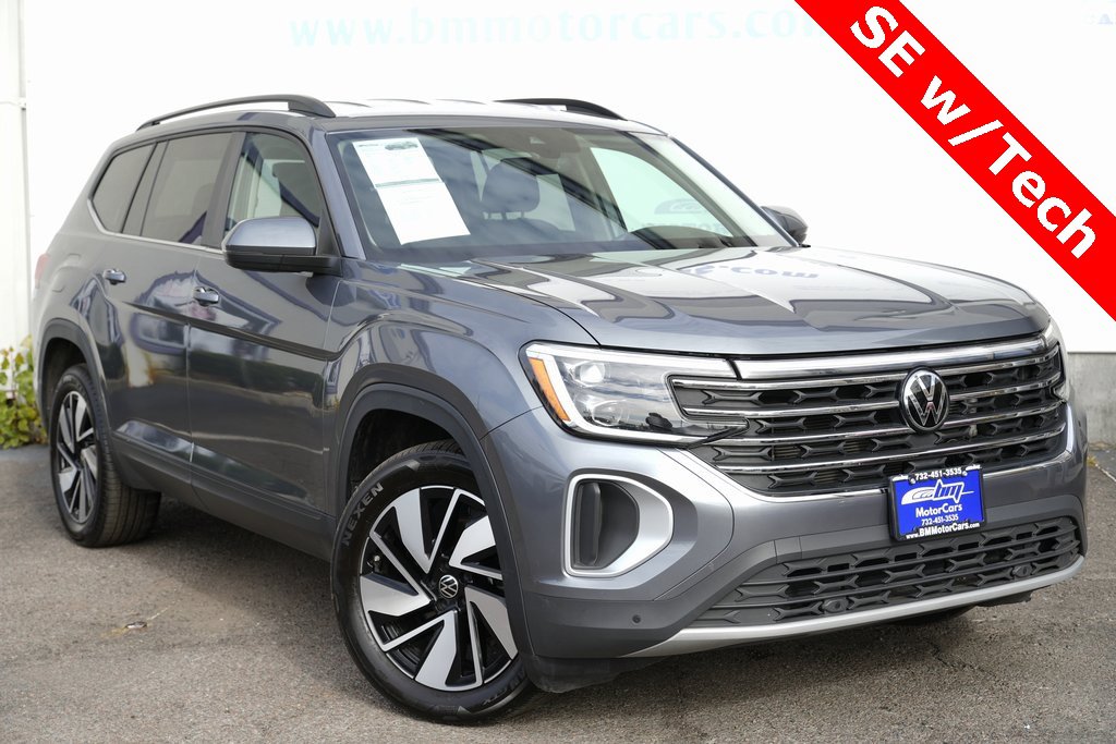 Used 2024 Volkswagen Atlas SE image 1
