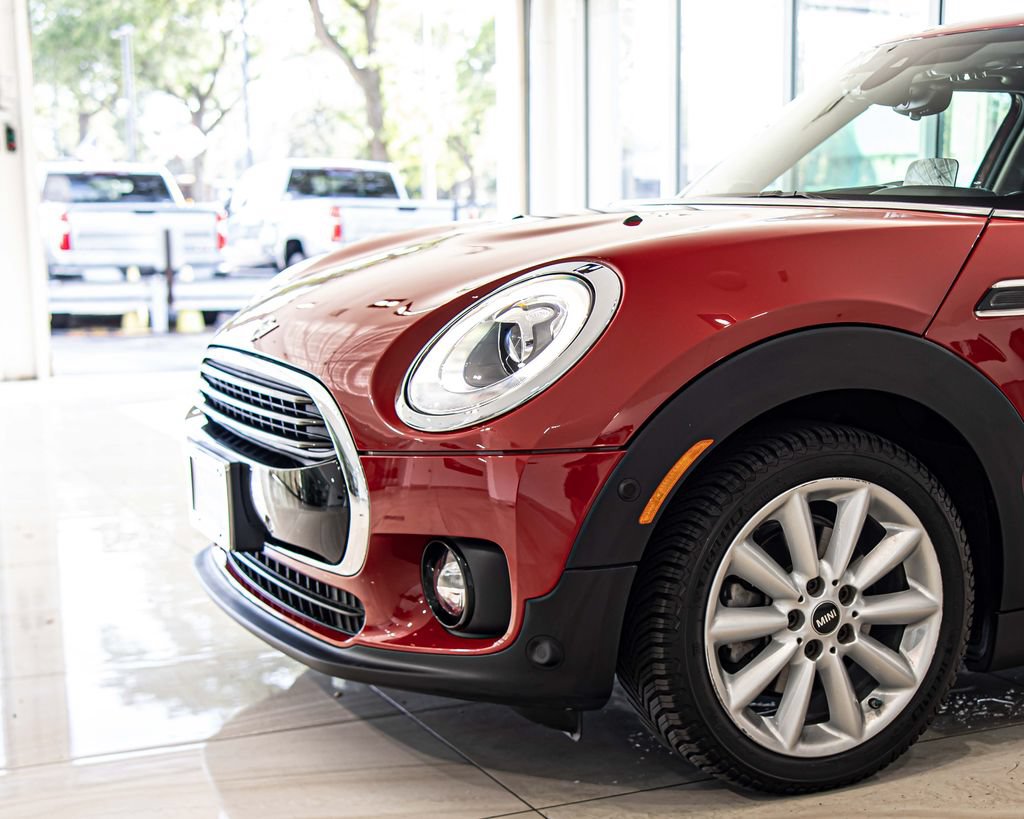 Used 2018 MINI Cooper Clubman ALL4 AWD/4WD image 4