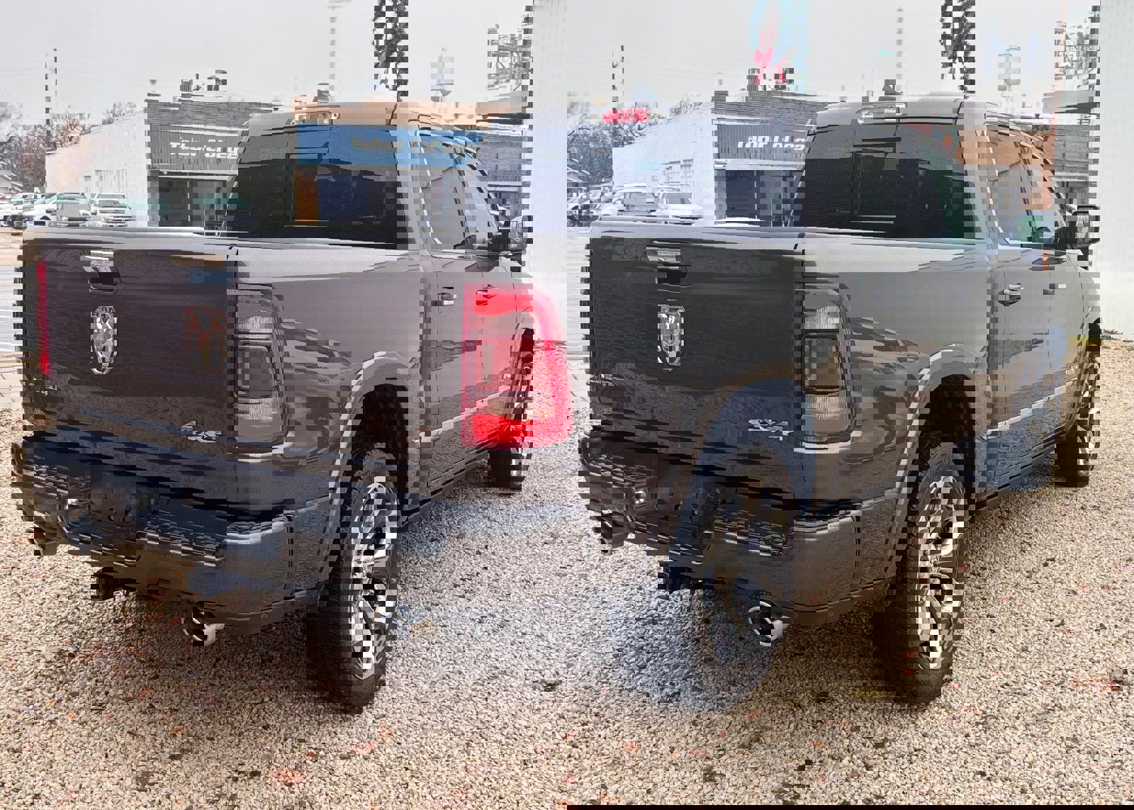 Used 2020 RAM 1500 Limited image 3