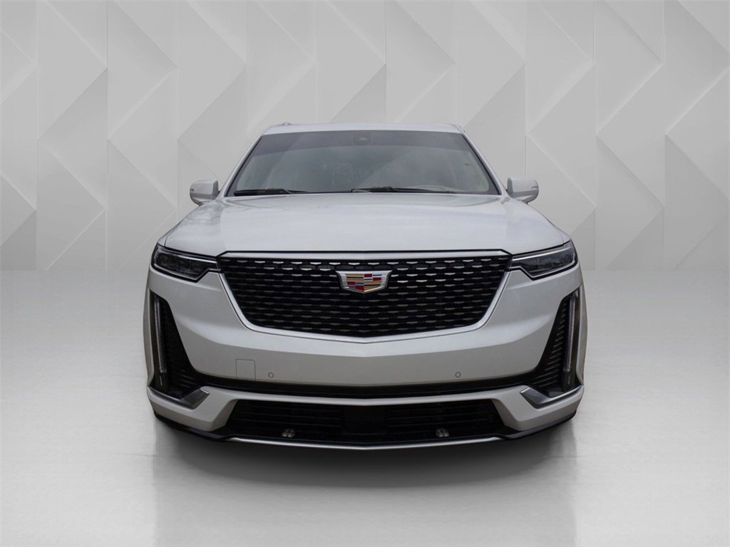 Certified 2025 Cadillac XT6 Premium Luxury w/ Platinum Package image 8