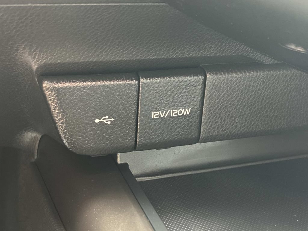 Used 2024 Toyota Camry SE FWD image 22