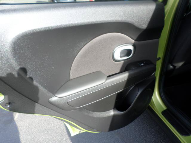 Used 2019 Kia Soul FWD image 31