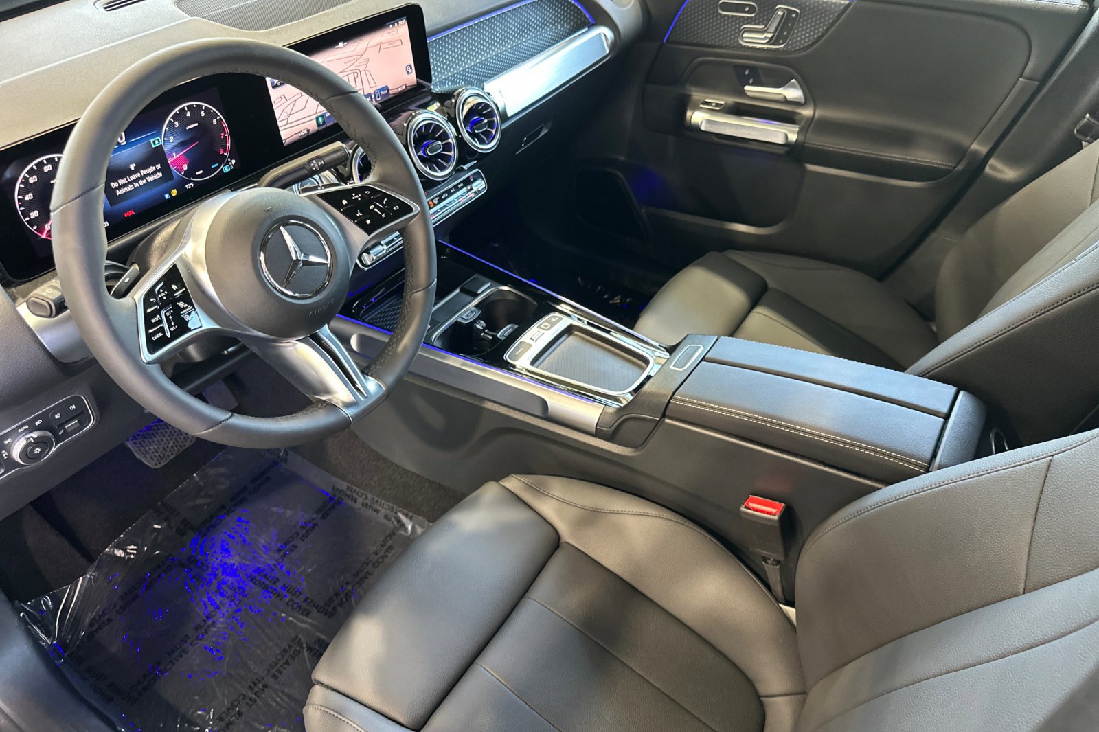 New 2025 Mercedes-Benz GLB 250 250 image 10