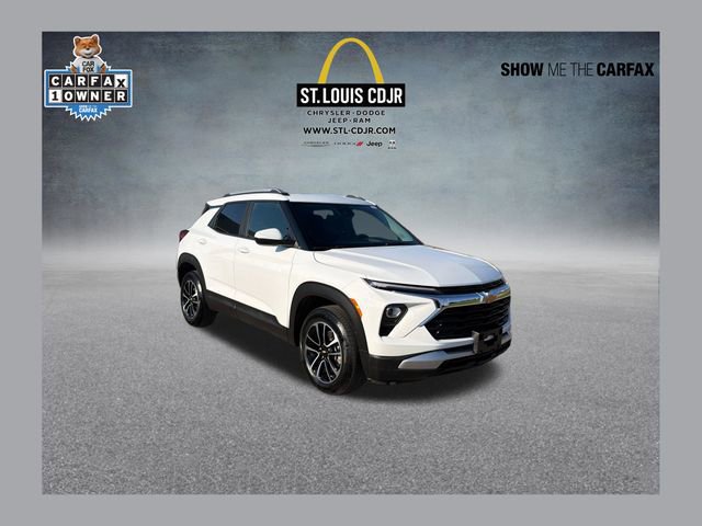 Used 2025 Chevrolet TrailBlazer LT AWD/4WD image 1