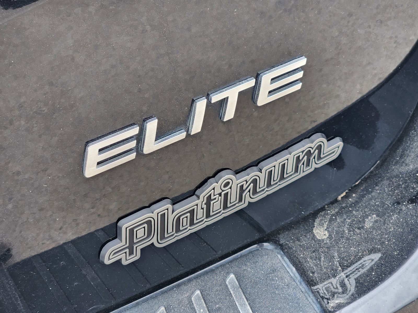 Used 2023 Honda Odyssey Elite image 14