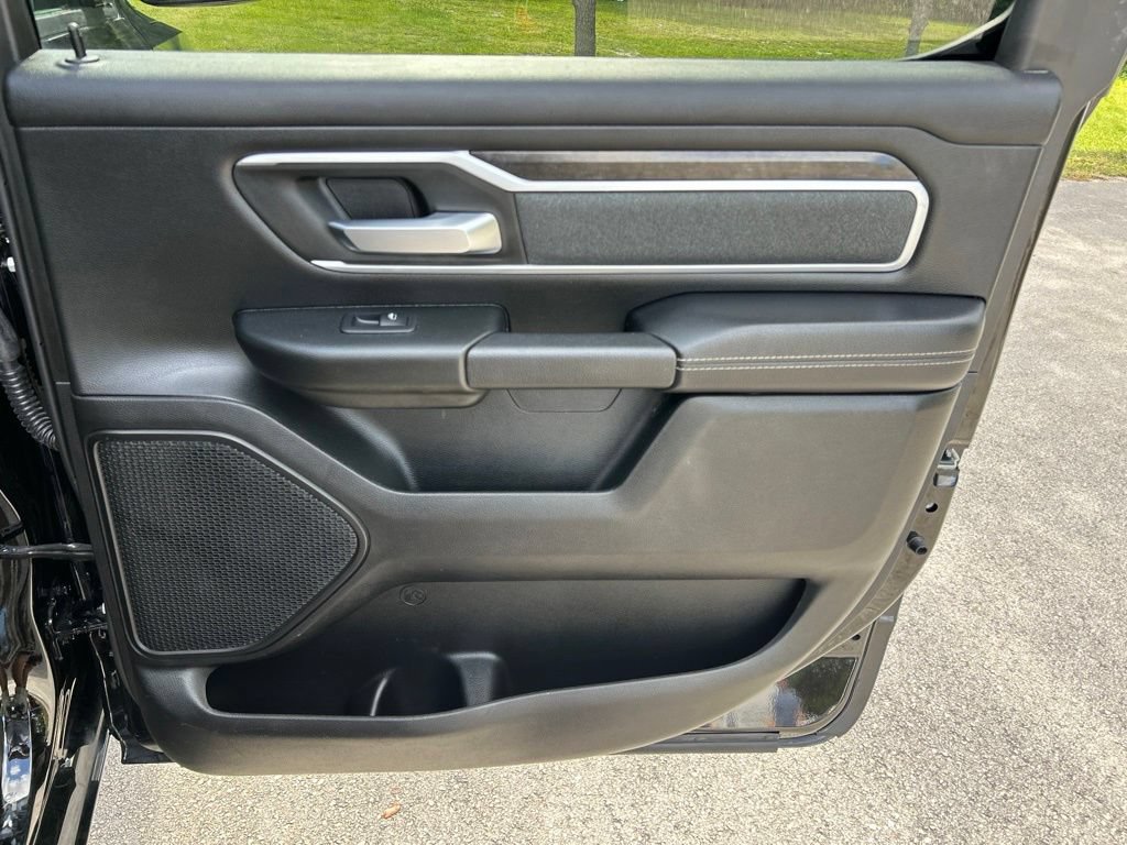Used 2022 RAM 1500 Big Horn AWD/4WD image 42