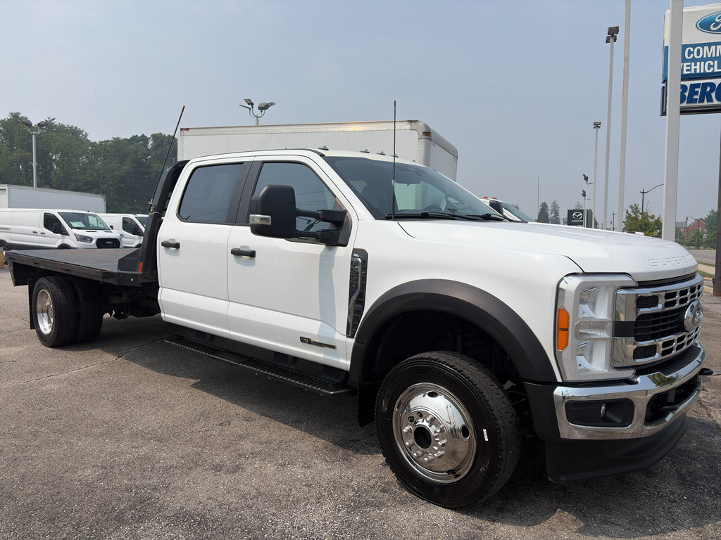 Used 2023 Ford F550 4x4 Crew Cab Super Duty image 2