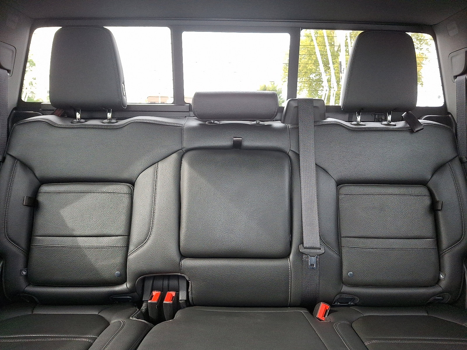 Used 2021 GMC Sierra 1500 Denali w/ Driver Alert Package II image 19