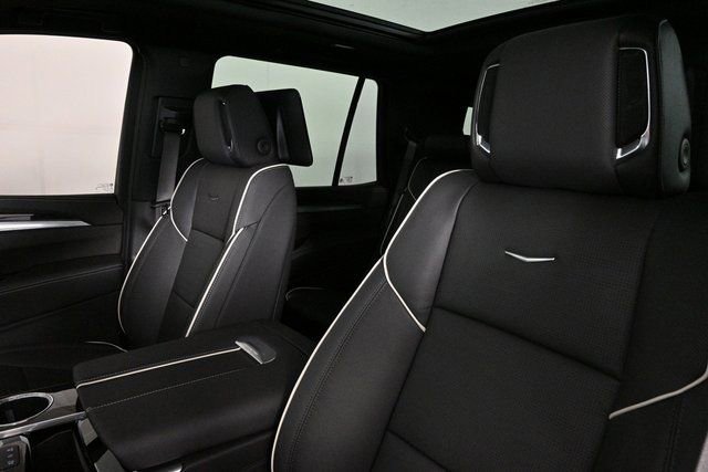 New 2025 Cadillac Escalade Premium Luxury w/ Touring Package image 5
