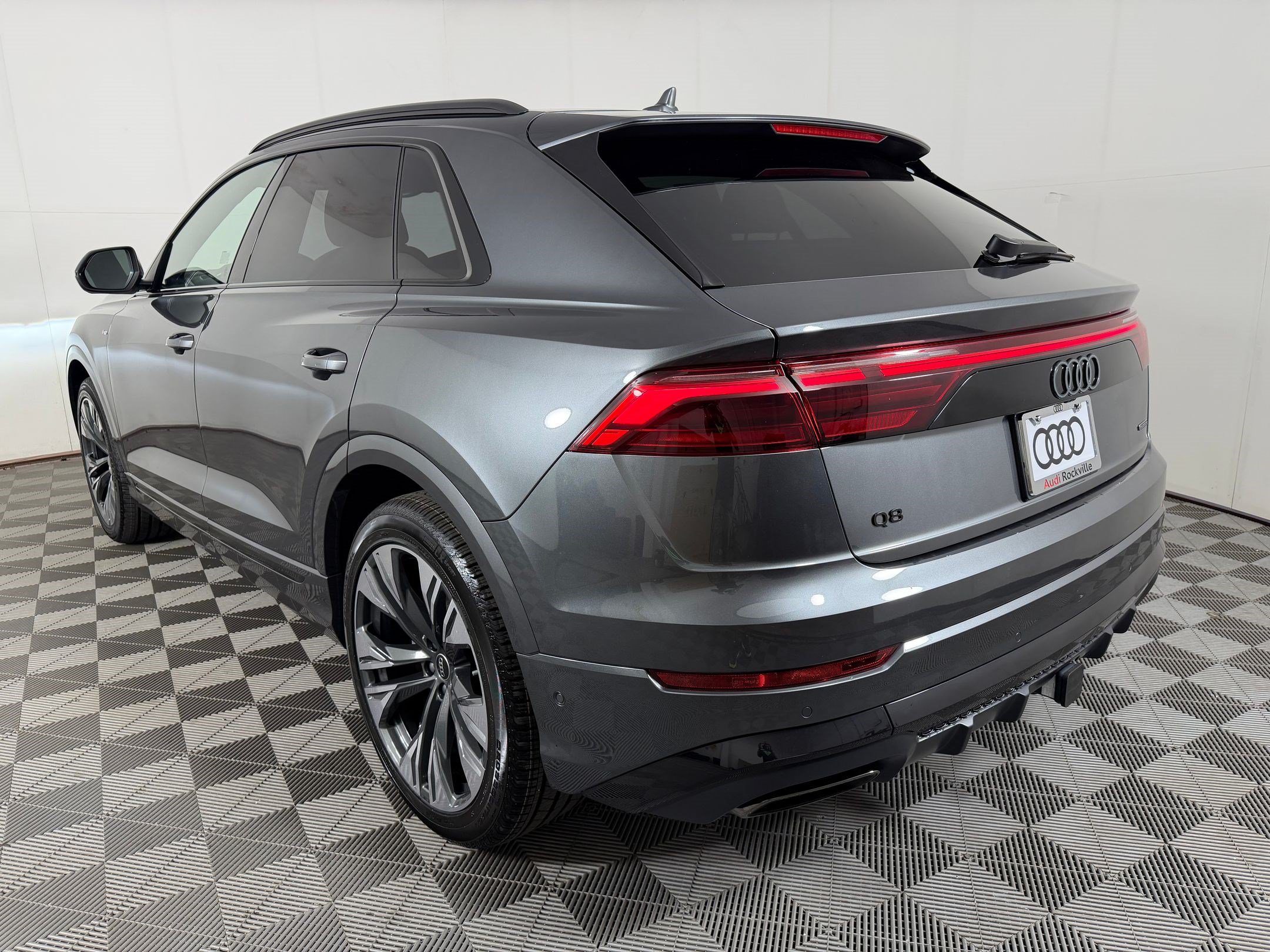 New 2026 Audi Q8 Premium Plus AWD/4WD image 3