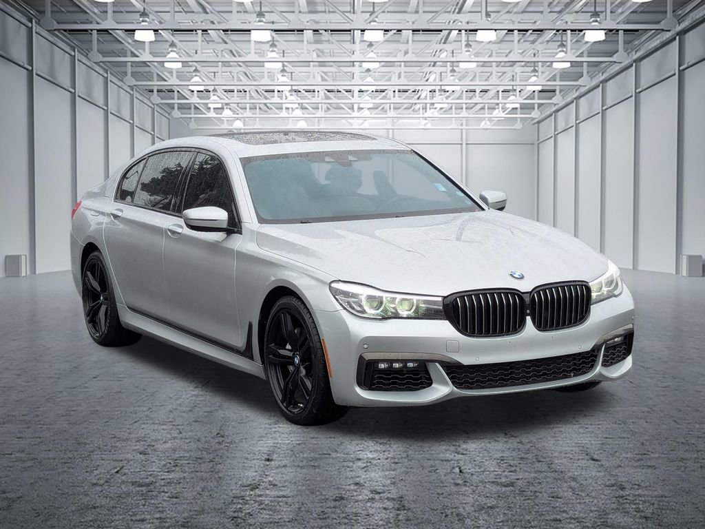 Used 2019 BMW 740i w/ Executive Package RWD image 7