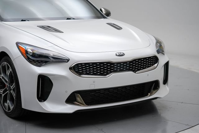 Used 2020 Kia Stinger GT1 RWD image 10