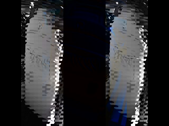 Used 2015 Mercedes-Benz SL 550 w/ Driver Assistance Package image 44