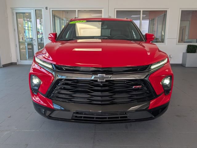 Certified 2024 Chevrolet Blazer RS w/ Driver Confidence II Package image 2