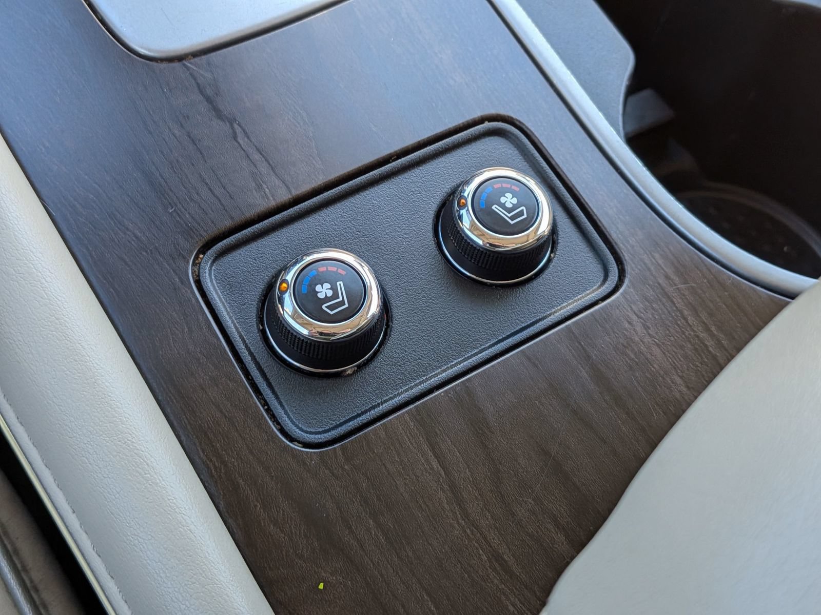 Certified 2020 Nissan Murano Platinum AWD/4WD image 23