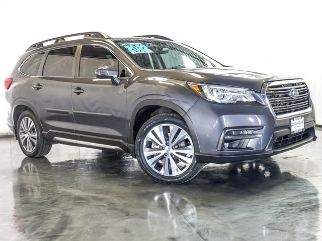 Used 2022 Subaru Ascent Limited w/ Technology Package AWD/4WD image 2