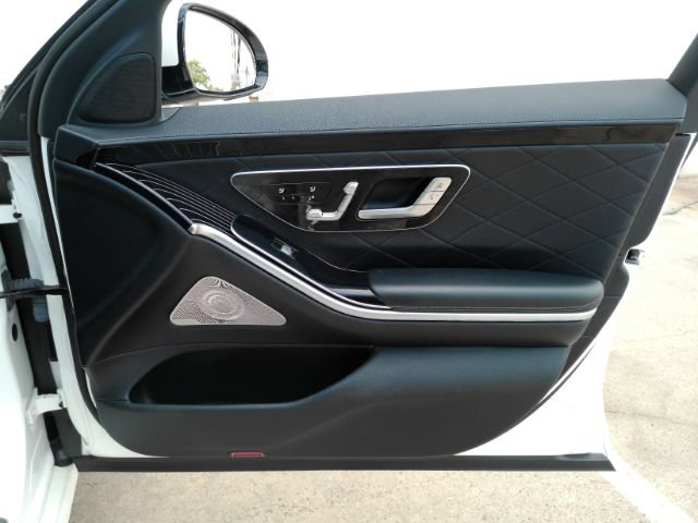 Used 2021 Mercedes-Benz S 580 4MATIC Sedan image 22