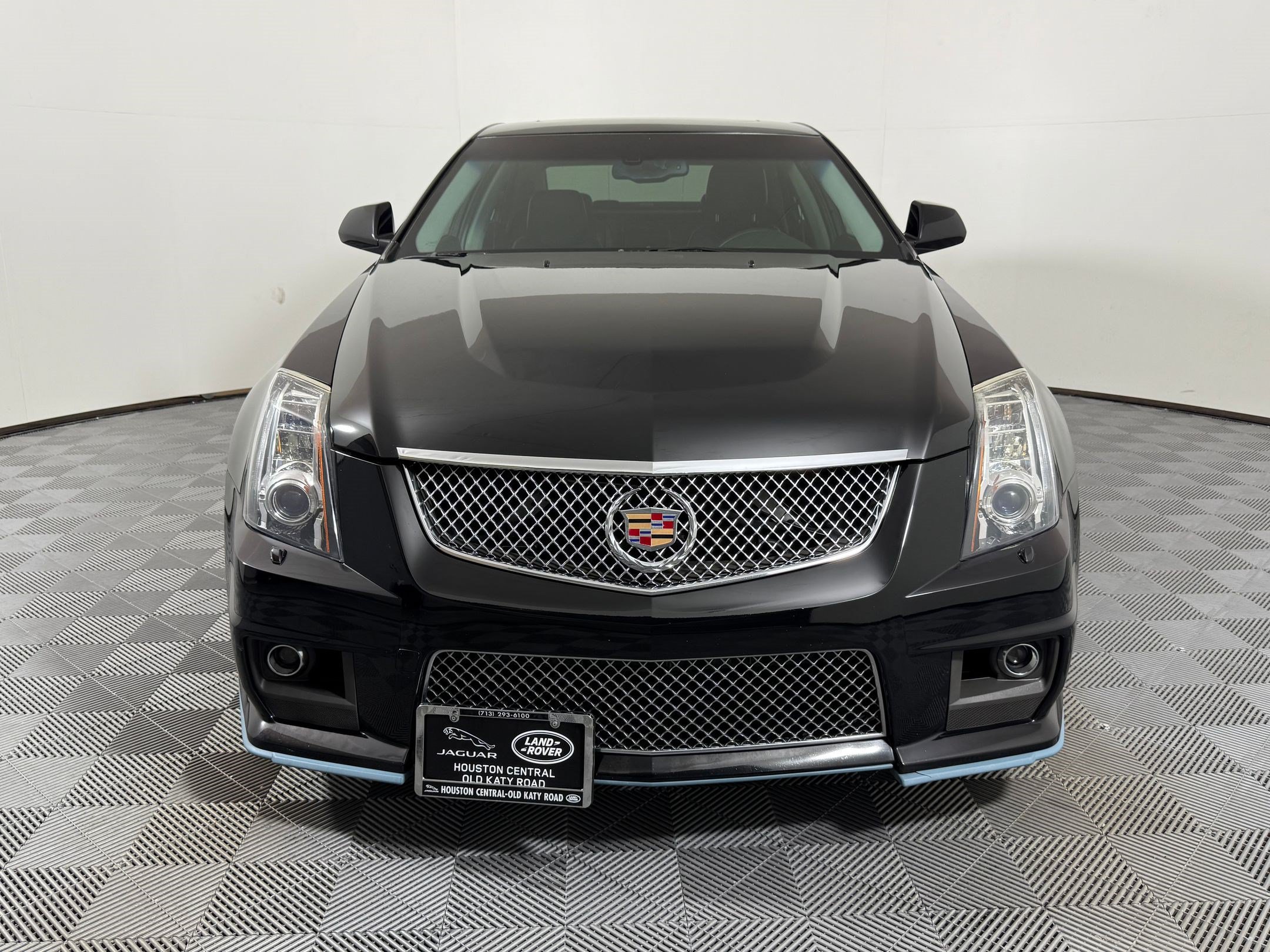 Used 2009 Cadillac CTS V RWD image 6