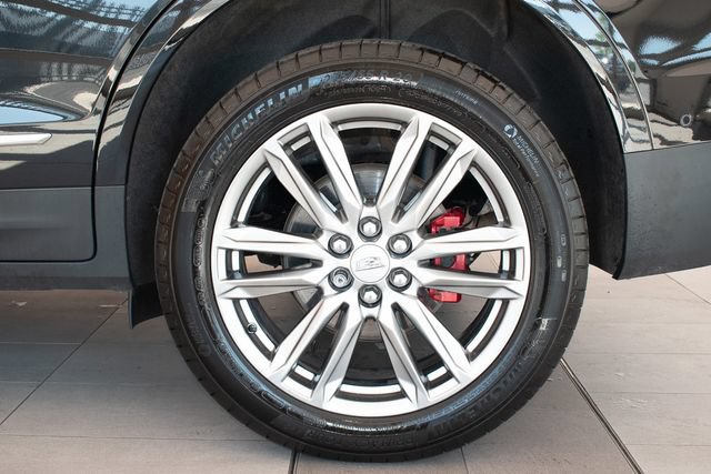 Used 2025 Cadillac XT5 Sportv w/ Technology Package AWD/4WD image 9
