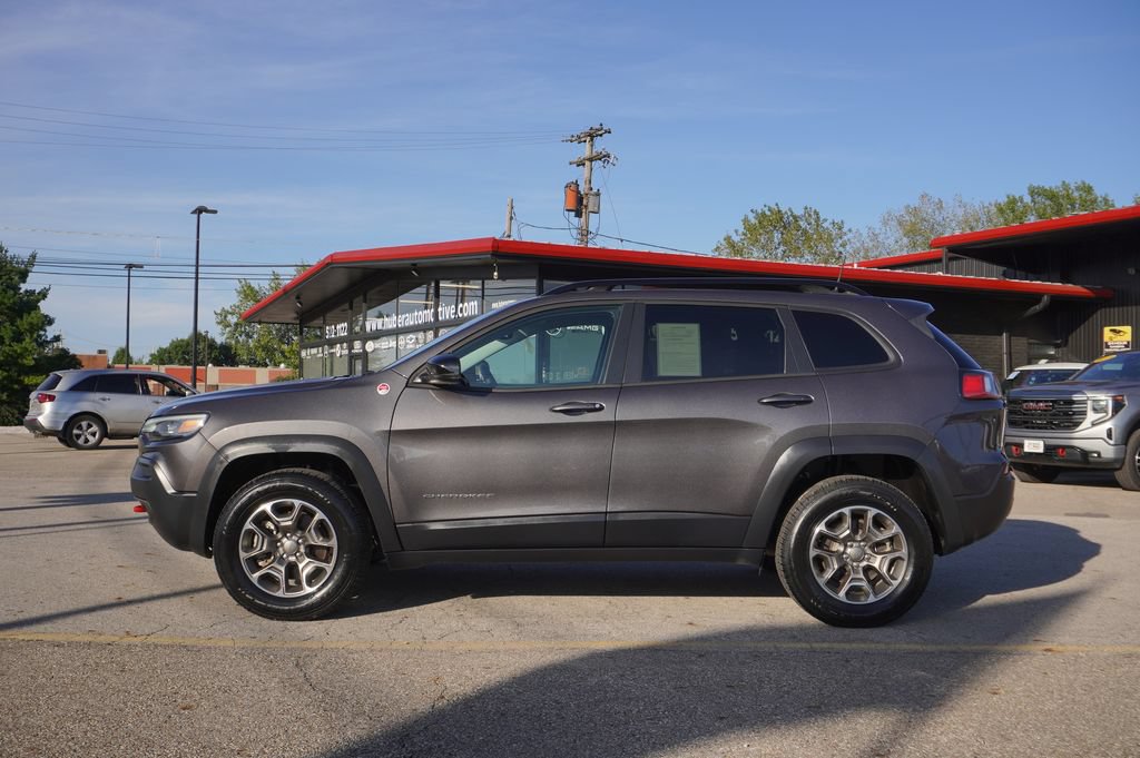 Used 2022 Jeep Cherokee Trailhawk w/ Sound & Nav Group AWD/4WD image 4