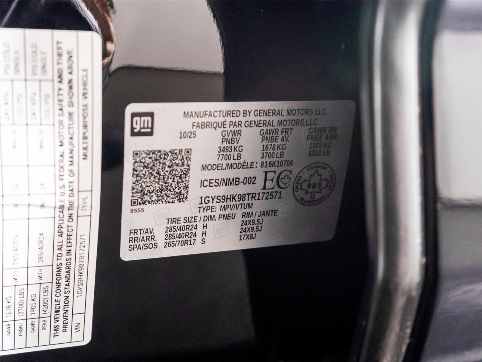 Used 2026 Cadillac Escalade V w/ LPO, Floor Liner Package image 63