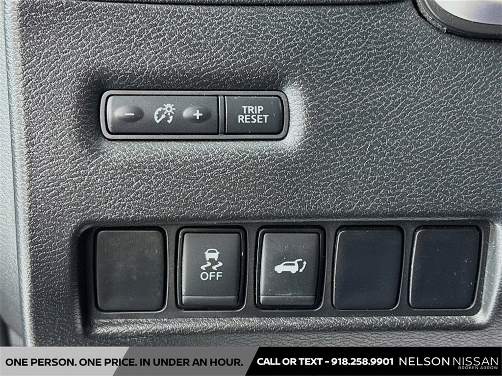 Used 2017 Nissan Murano SL w/ SL Technology Package image 10